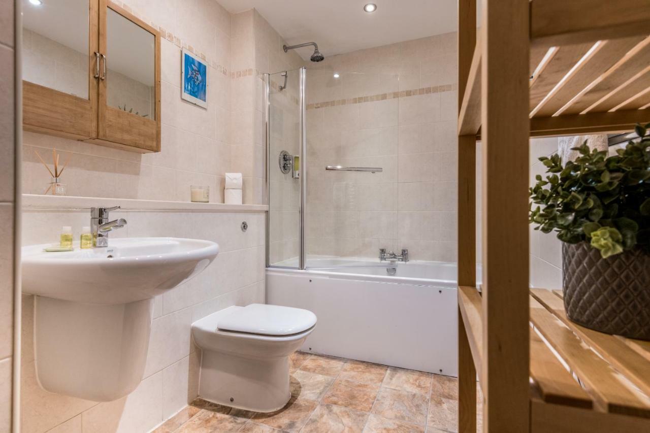 Host & Stay - York Place Apt Liverpool Exteriör bild