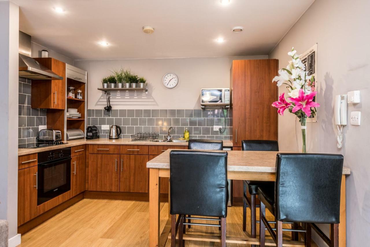 Host & Stay - York Place Apt Liverpool Exteriör bild